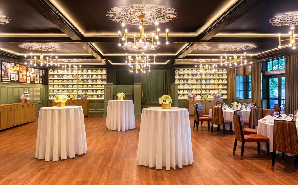 MEET + MINGLE with Fearless Femmes at Triple Crown