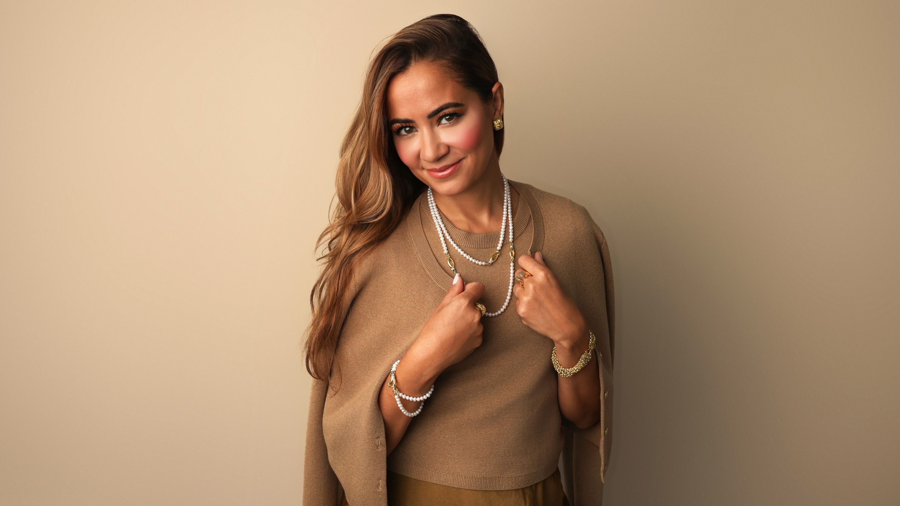 Ana Welsh wearing REALM Everyday Pearl jewelry — Real Woman of REALM.