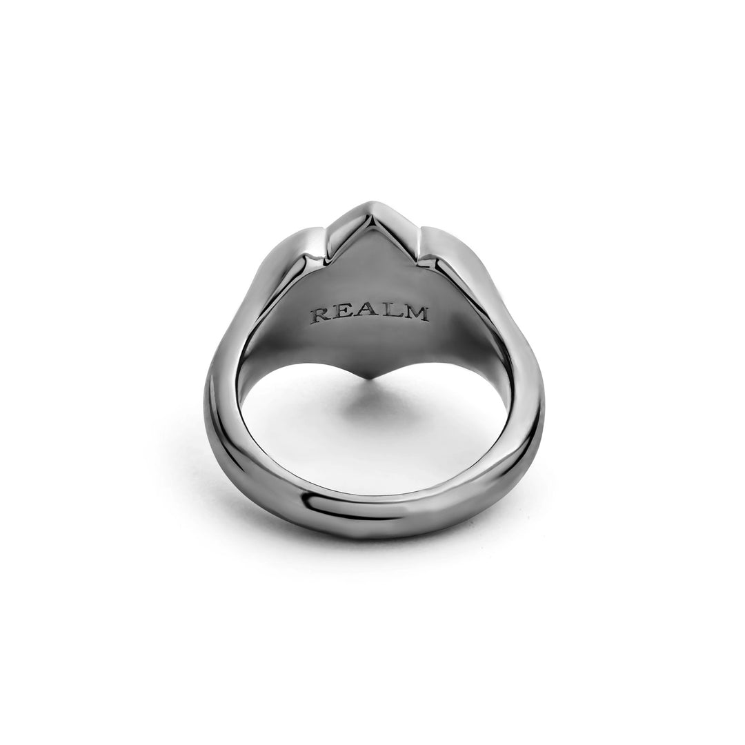 black statement ring
